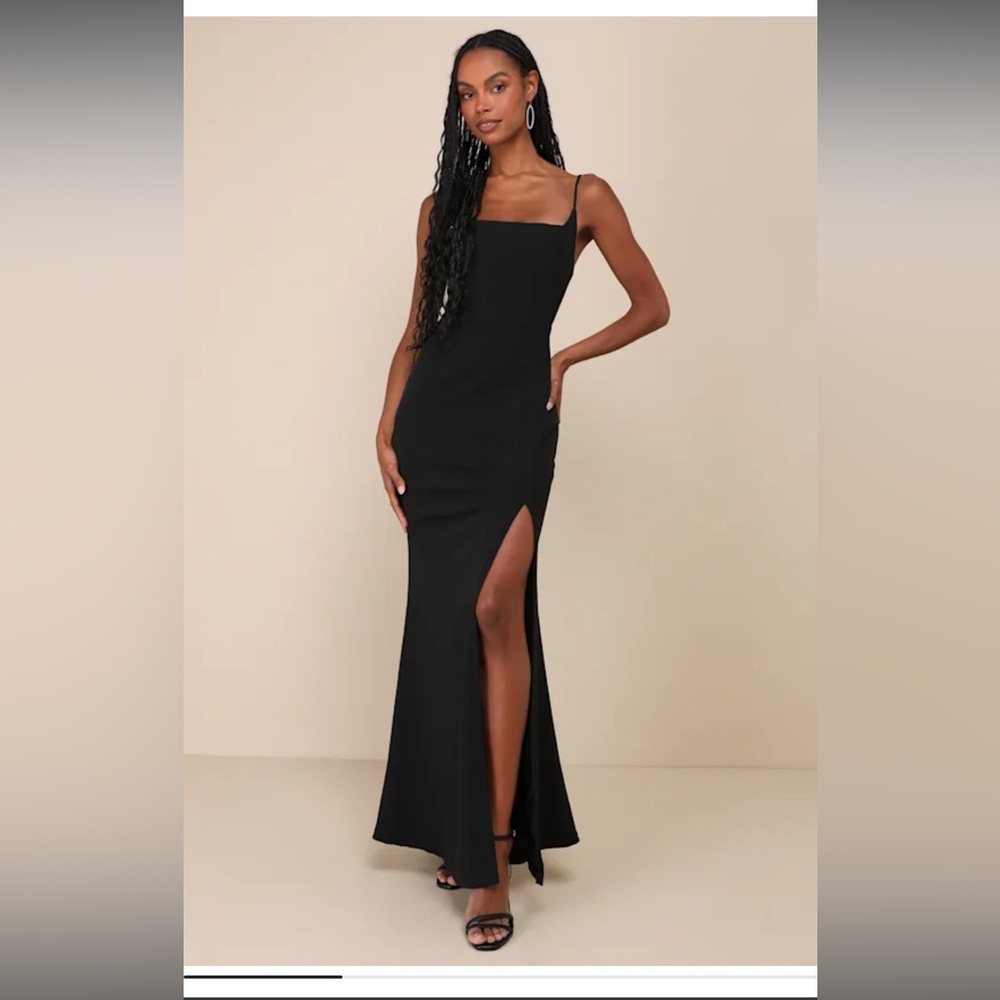 NWT-Simply Remarkable Black Sleeveless Bustier Mermaid Dress